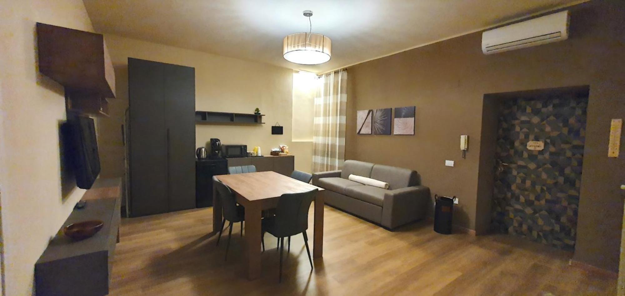 נאפולי Casa Vacanze Oikia - Room Girasole מראה חיצוני תמונה