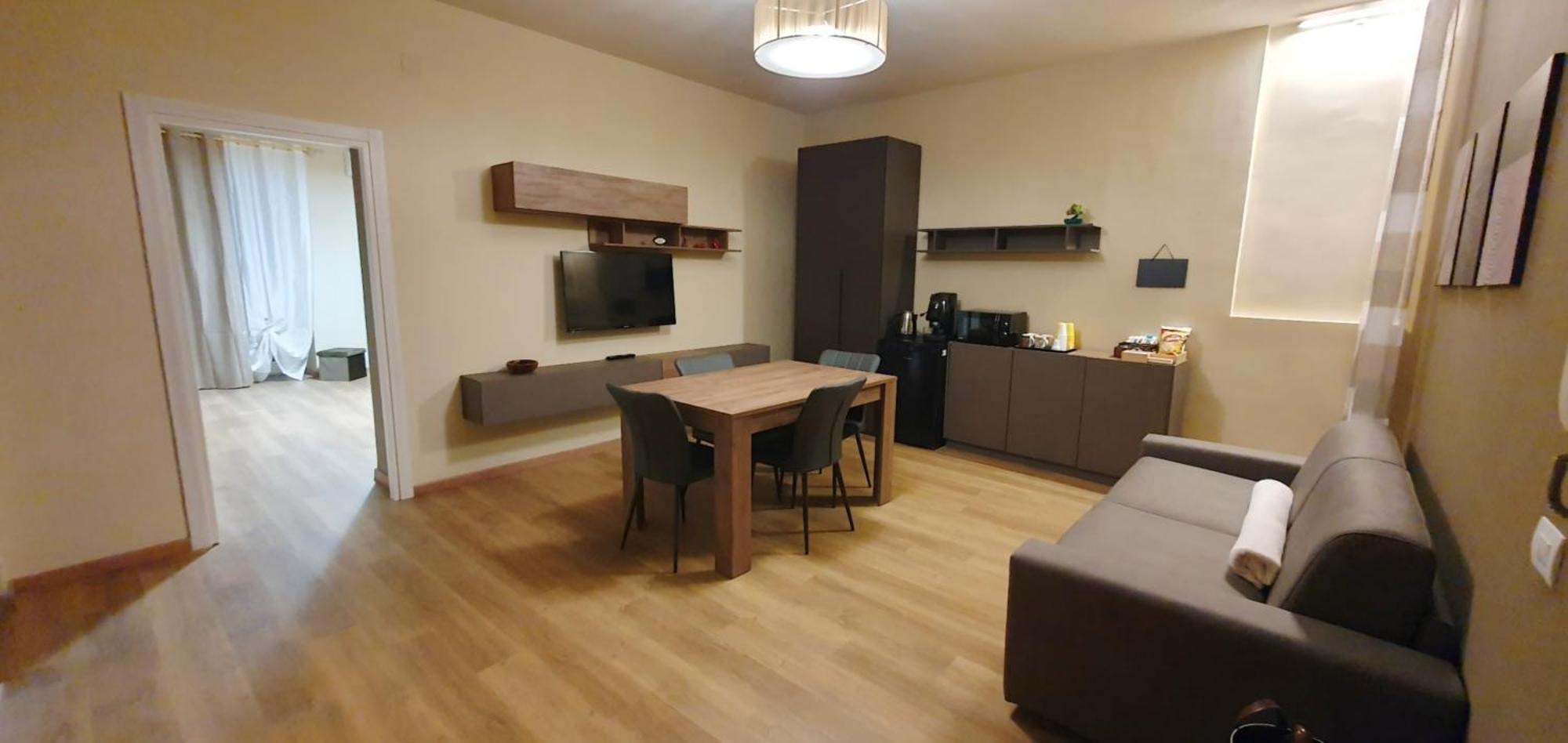 נאפולי Casa Vacanze Oikia - Room Girasole מראה חיצוני תמונה